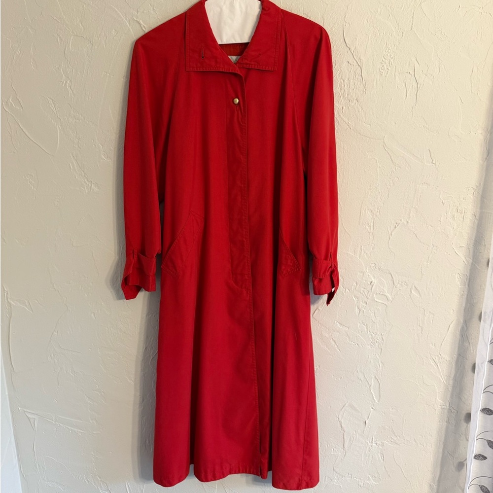 Jacqueline Ferrar Vibrant Red Light weight jacket